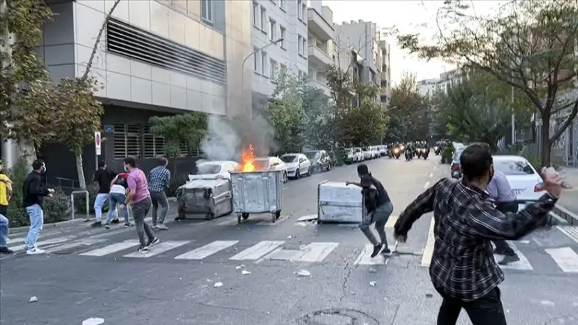 İran’daki gösterileriler yeniden alevlendi